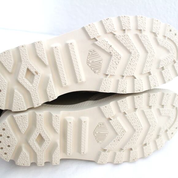 Palladium Pampa Hi HTG Supply Boots in Dune Size 9.5 NIB Platform - Picture 5 of 8